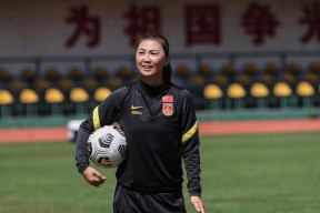 米乐m6下载-著名女足教练公布战术，备战国际比赛