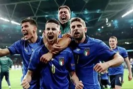 米乐m6-包含欧洲足球风云：本轮比赛给球迷们带来惊喜的词条